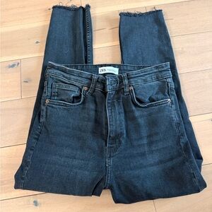 Zara Black Jeans size 6